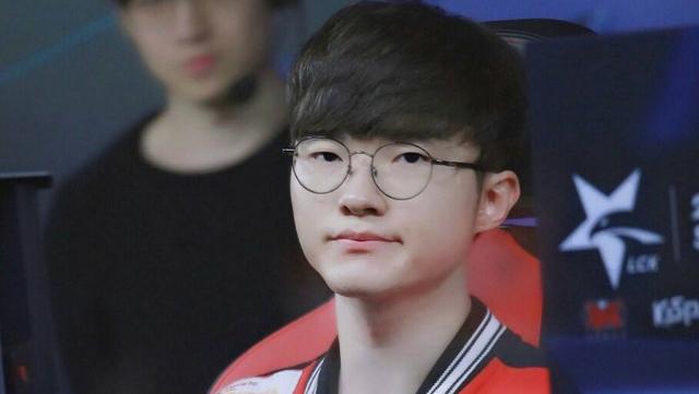 资讯绝地求生 滑翔机飞全局！零杀苟第二