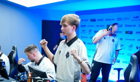 传闻： Gumayusi 可能加入 Hanwha Life Esports